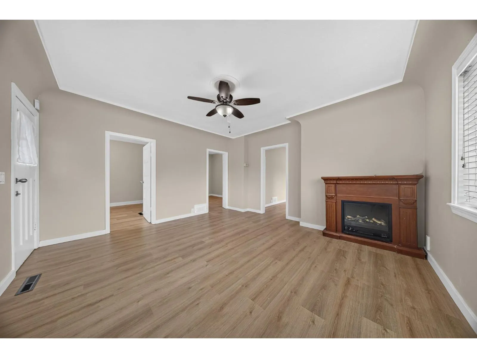 46199 SECOND AVENUE|Chilliwack Proper East