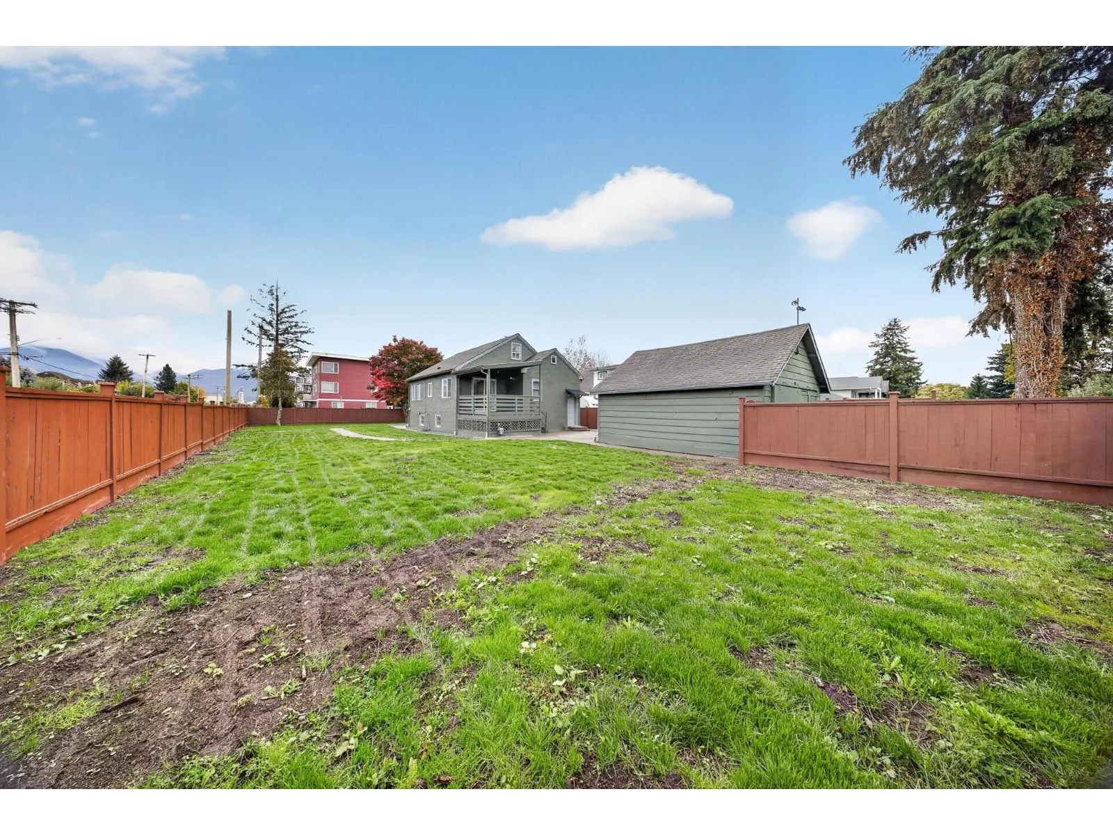 46199 SECOND AVENUE|Chilliwack Proper East