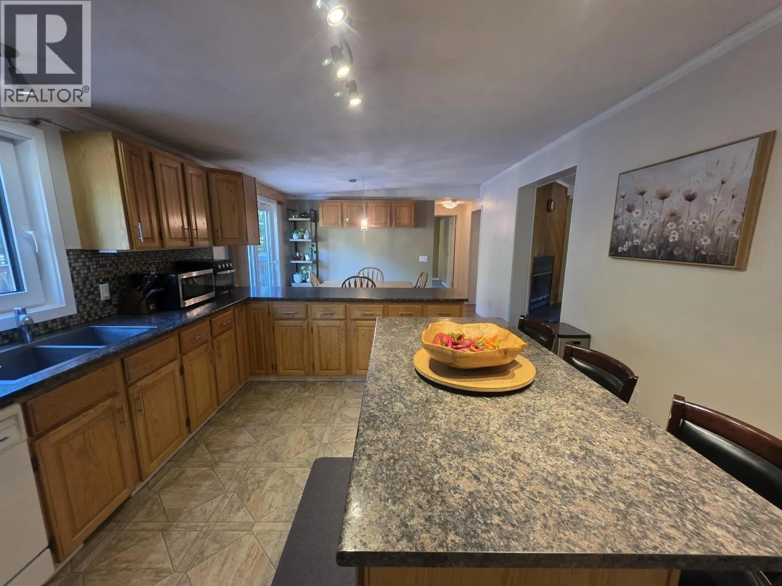 328 OLD LAKELSE LAKE DRIVE