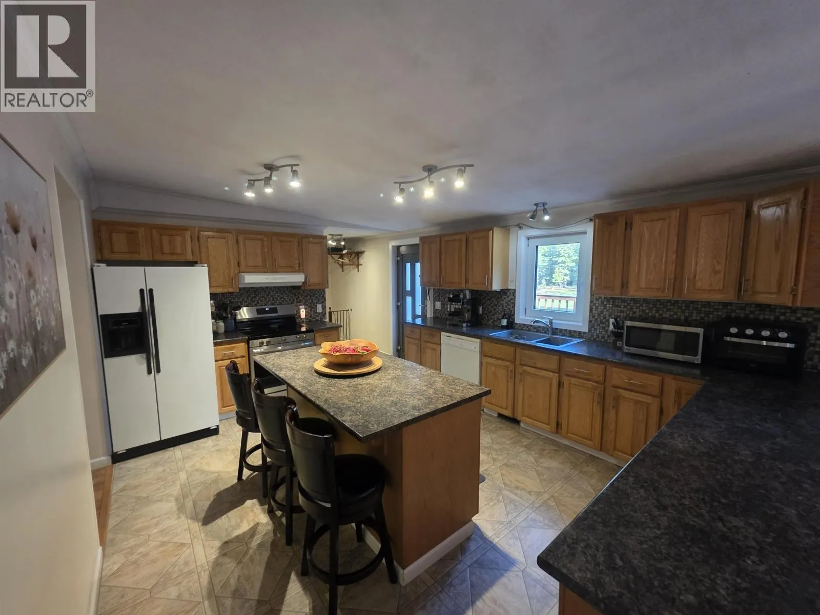 328 OLD LAKELSE LAKE DRIVE