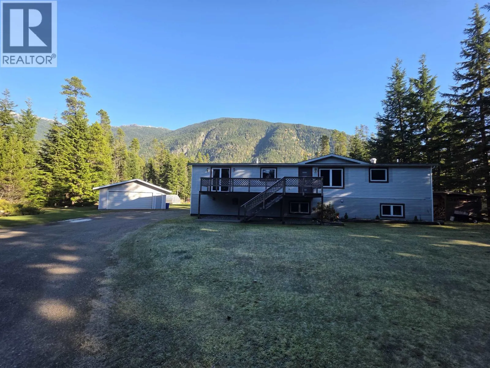 328 OLD LAKELSE LAKE DRIVE