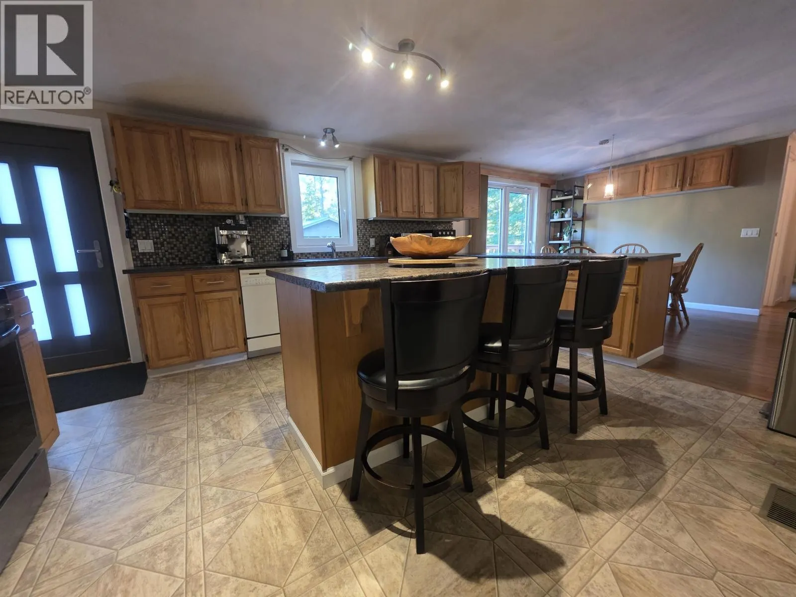 328 OLD LAKELSE LAKE DRIVE