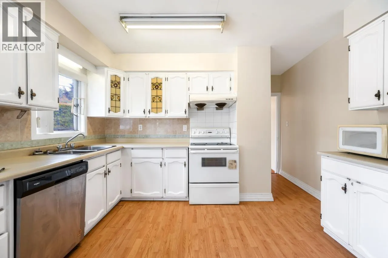 1441 W 49TH AVENUE