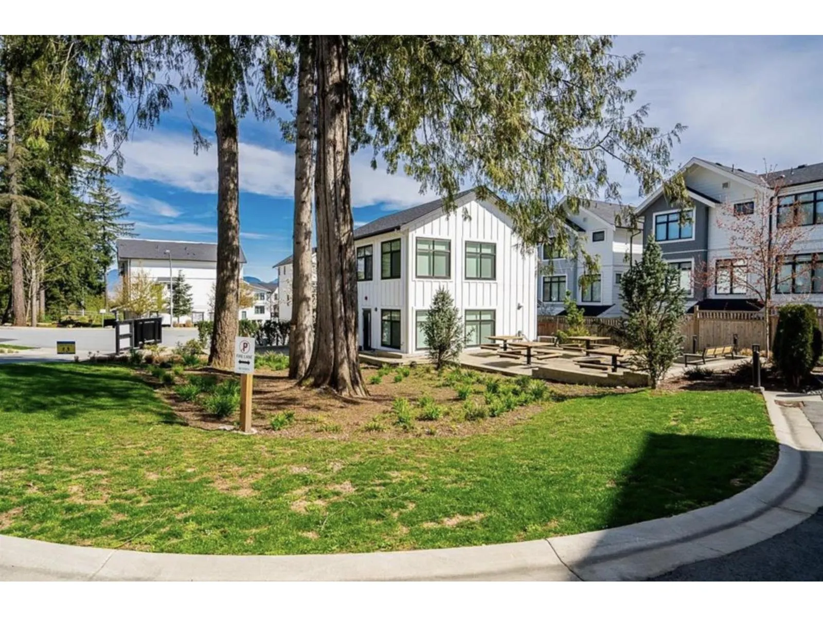 38 17538 100 AVENUE