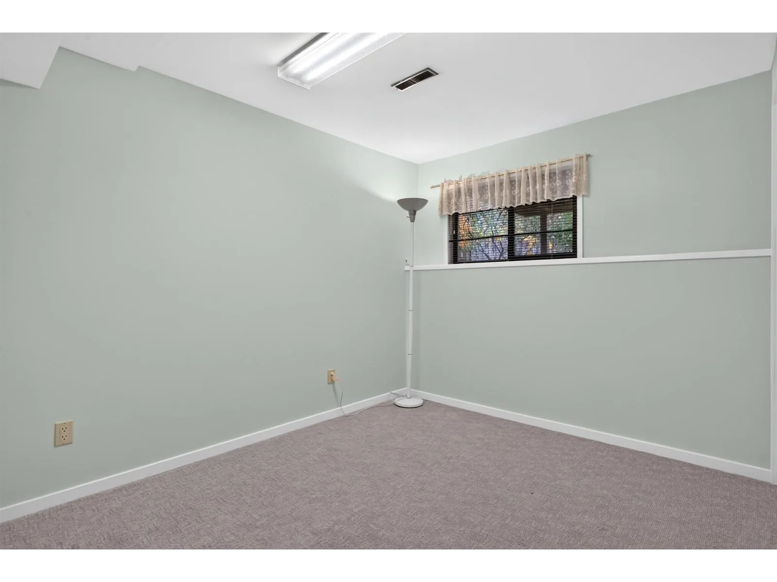 8746 MILTON DRIVE