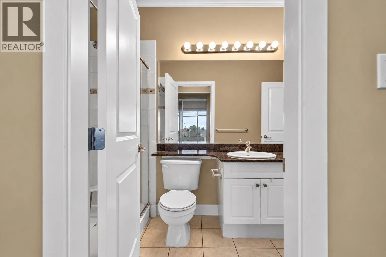 410 4233 BAYVIEW STREET