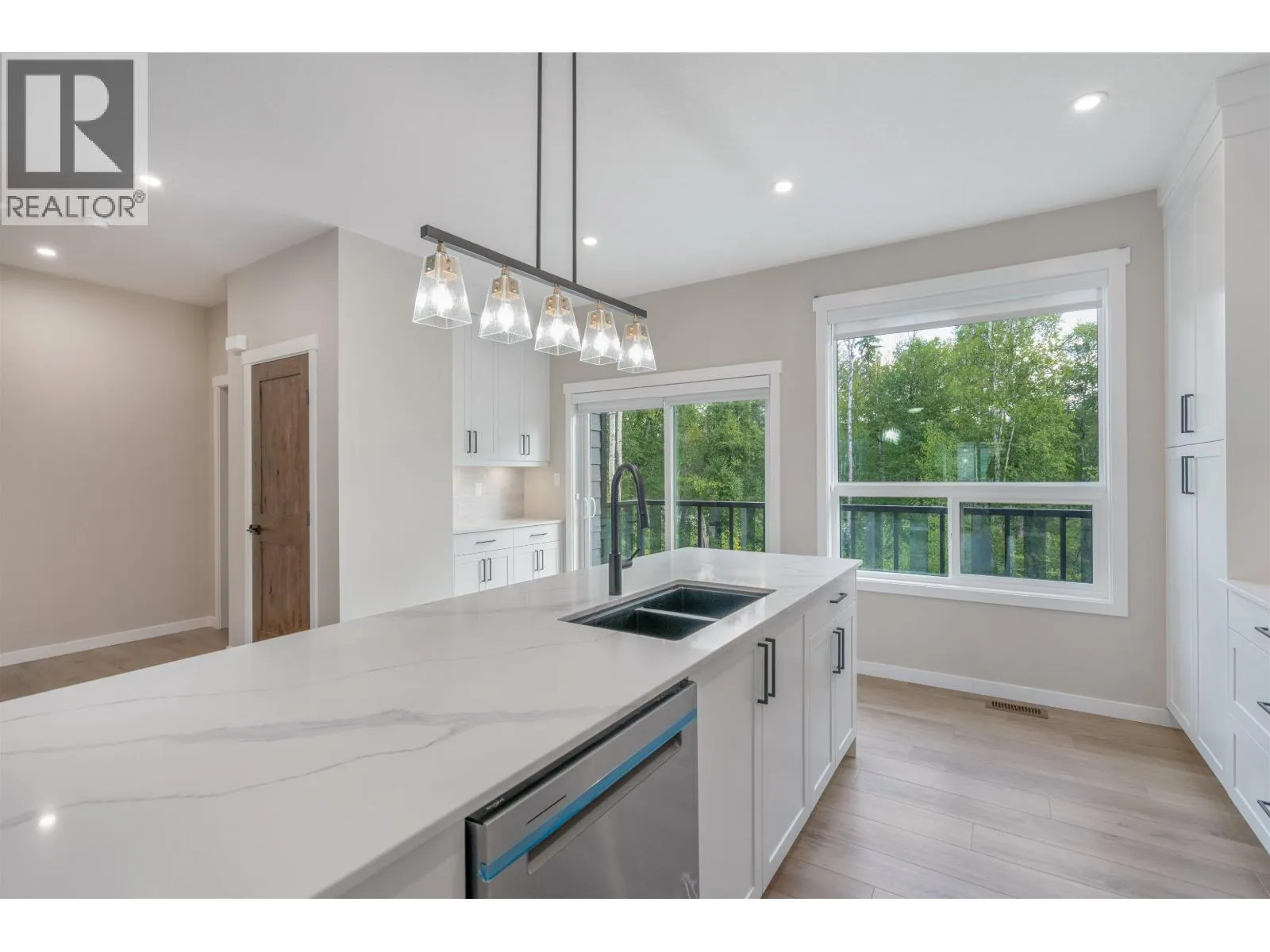 707 7000 HUSBAND DRIVE
