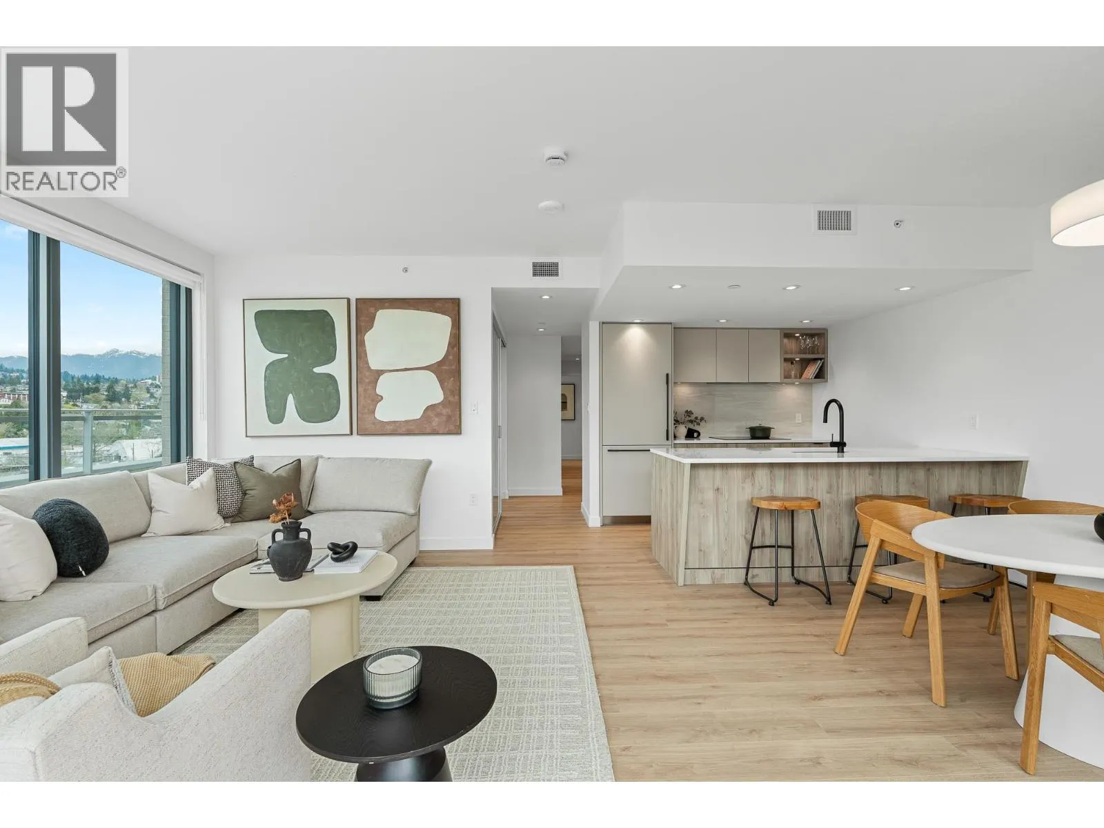 70* 755 HARBOURSIDE DRIVE
