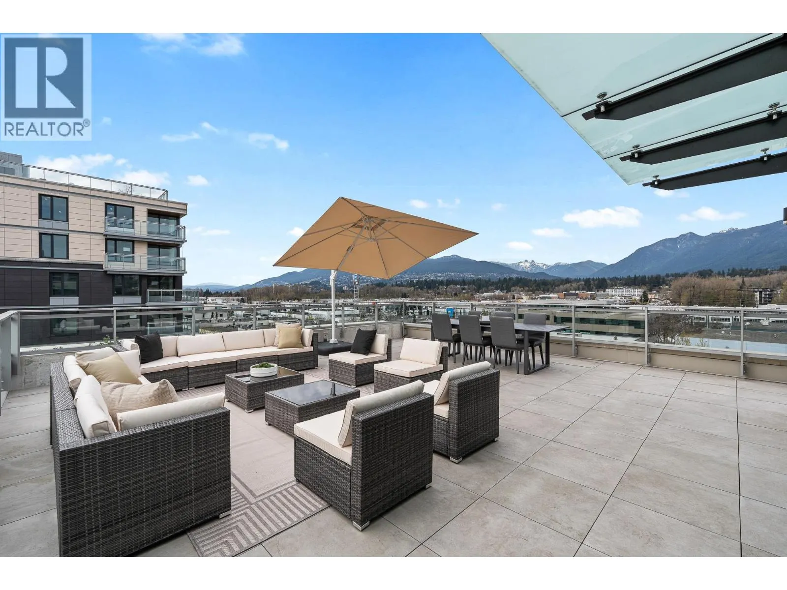 70* 755 HARBOURSIDE DRIVE