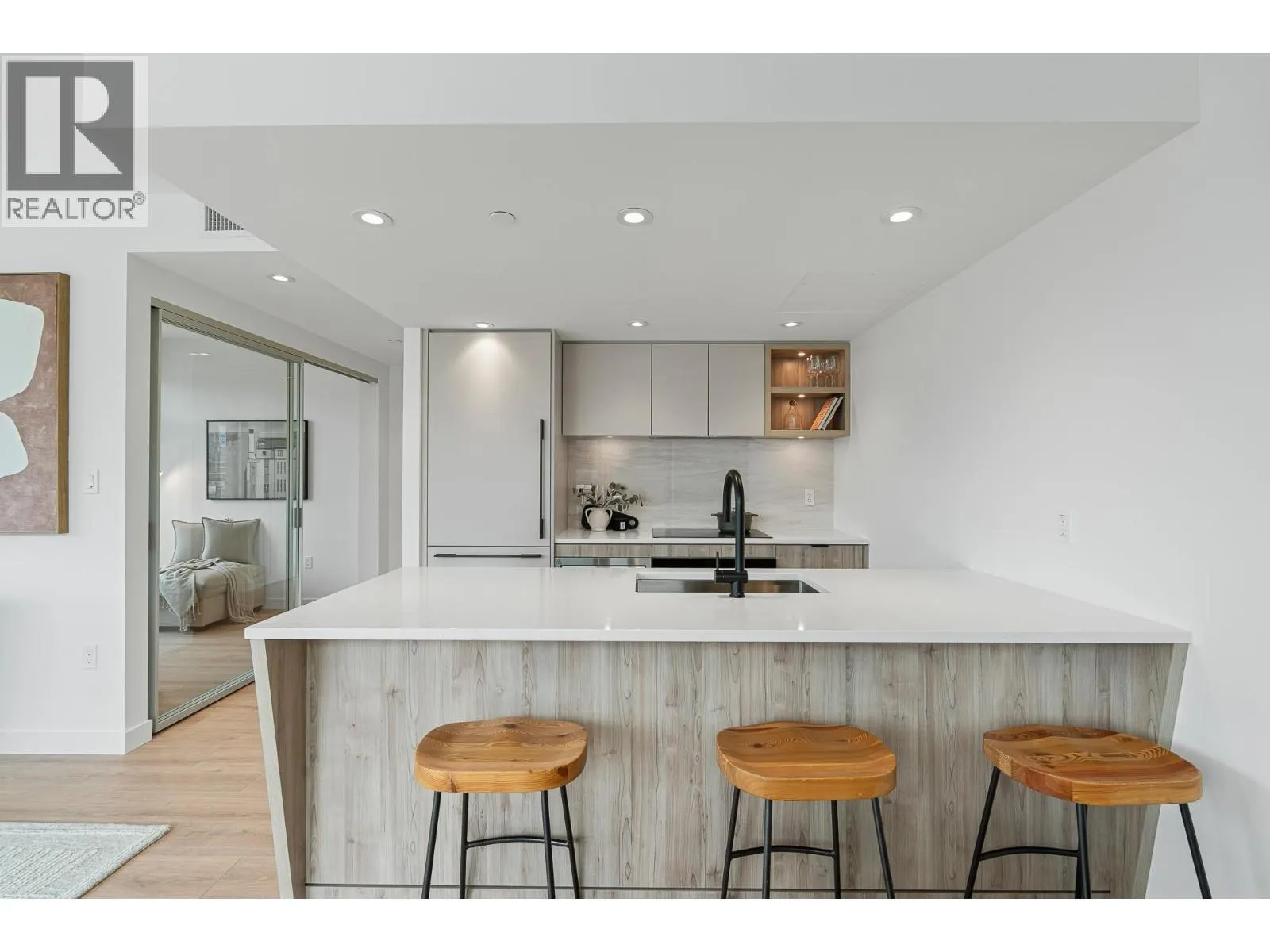 70* 755 HARBOURSIDE DRIVE