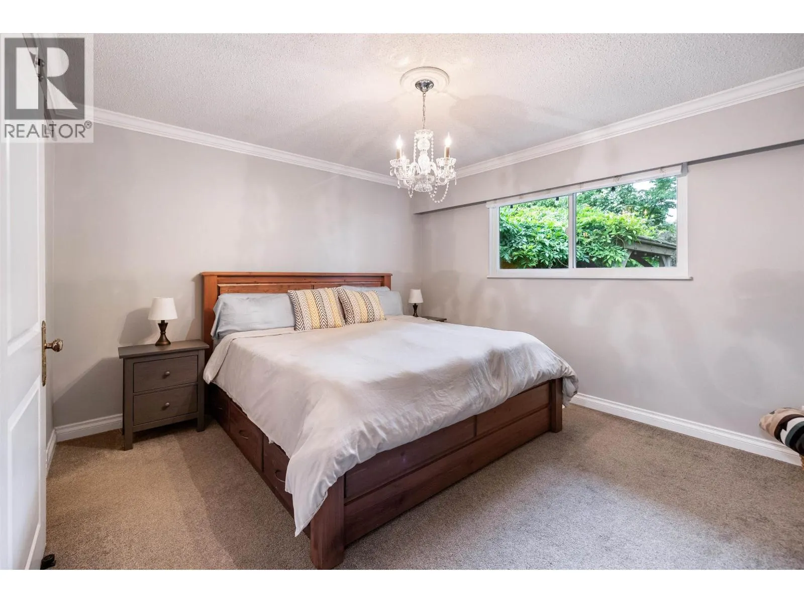 21678 MOUNTAINVIEW CRESCENT