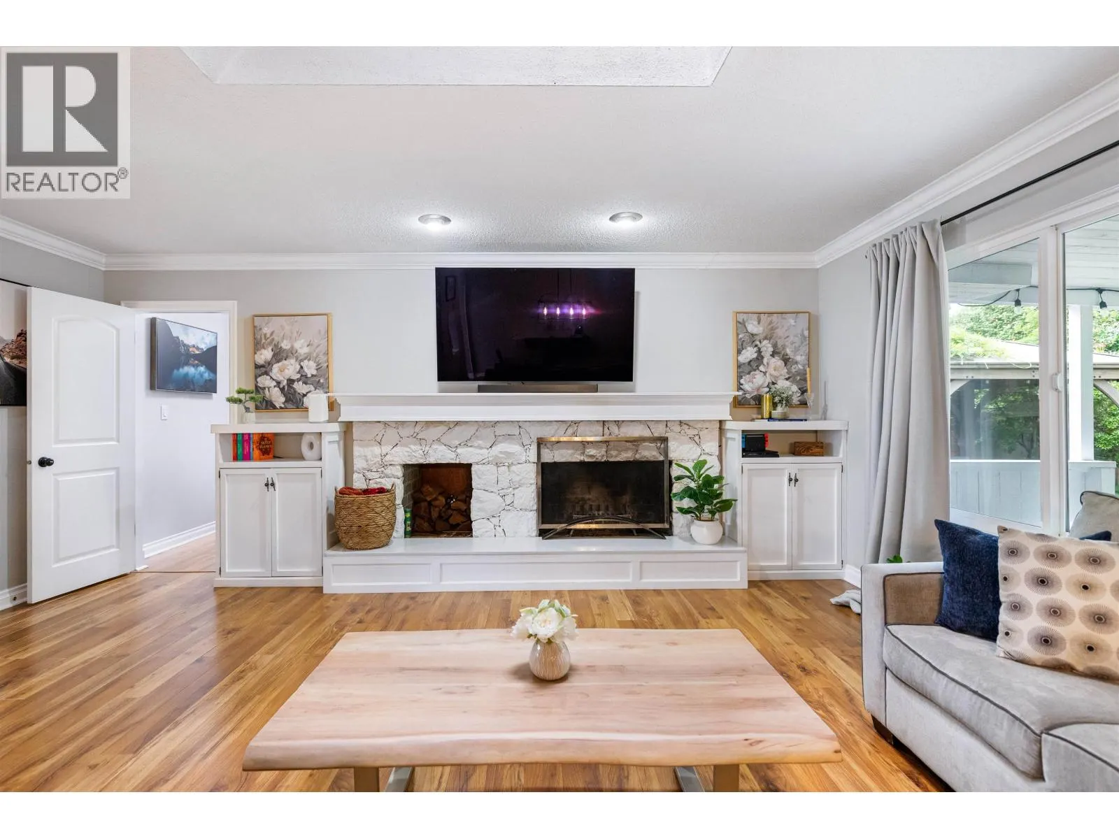 21678 MOUNTAINVIEW CRESCENT