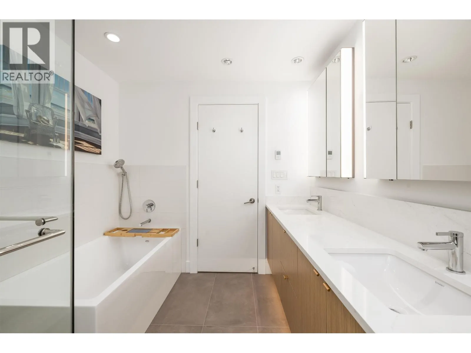 502 866 ARTHUR ERICKSON PLACE