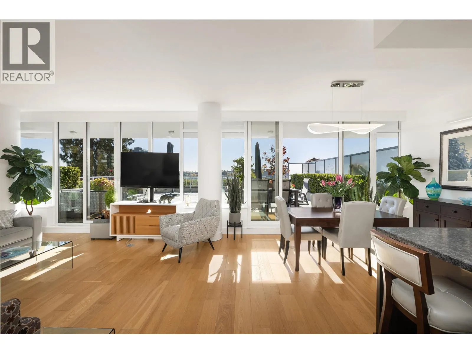 502 866 ARTHUR ERICKSON PLACE