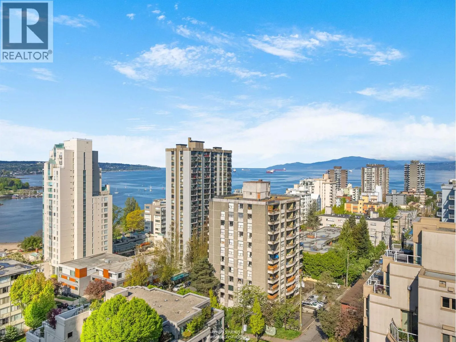 501 1250 BURNABY STREET