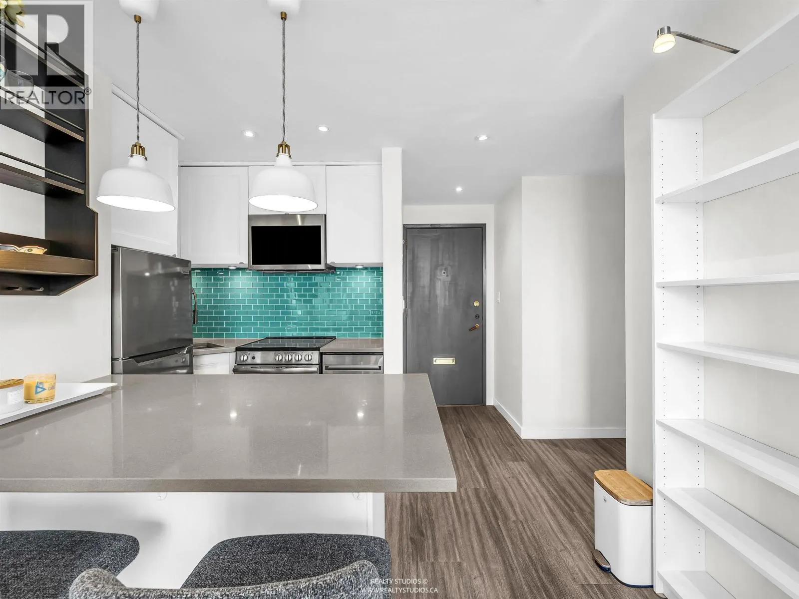 501 1250 BURNABY STREET
