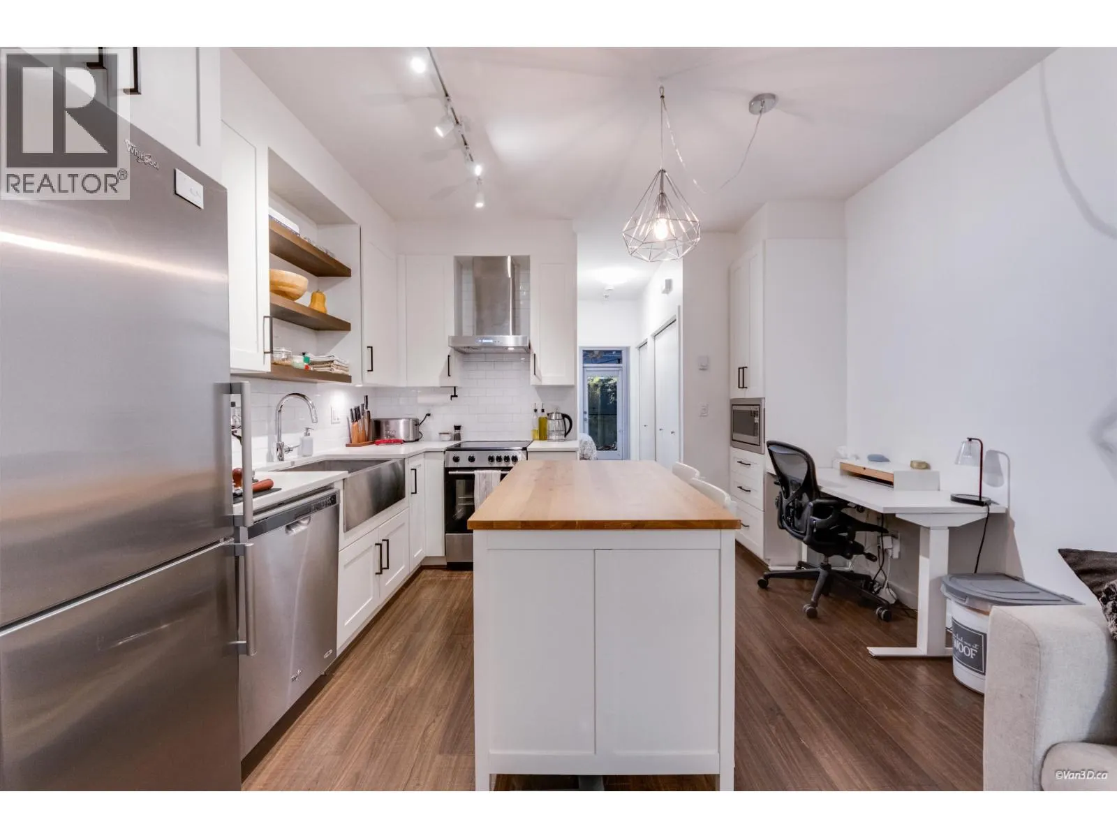 59 433 SEYMOUR RIVER PLACE