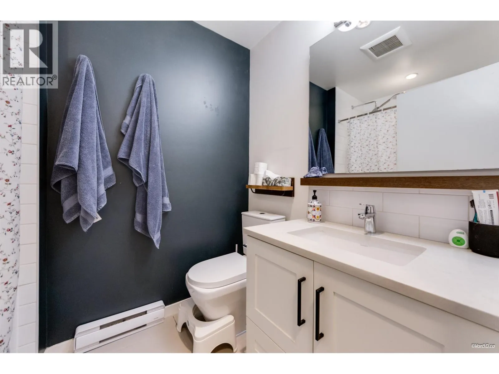 59 433 SEYMOUR RIVER PLACE