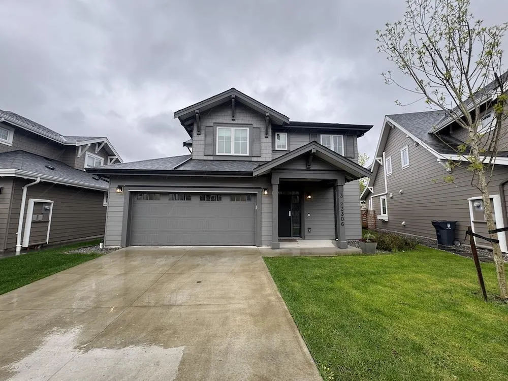 3 22306 50 AVENUE