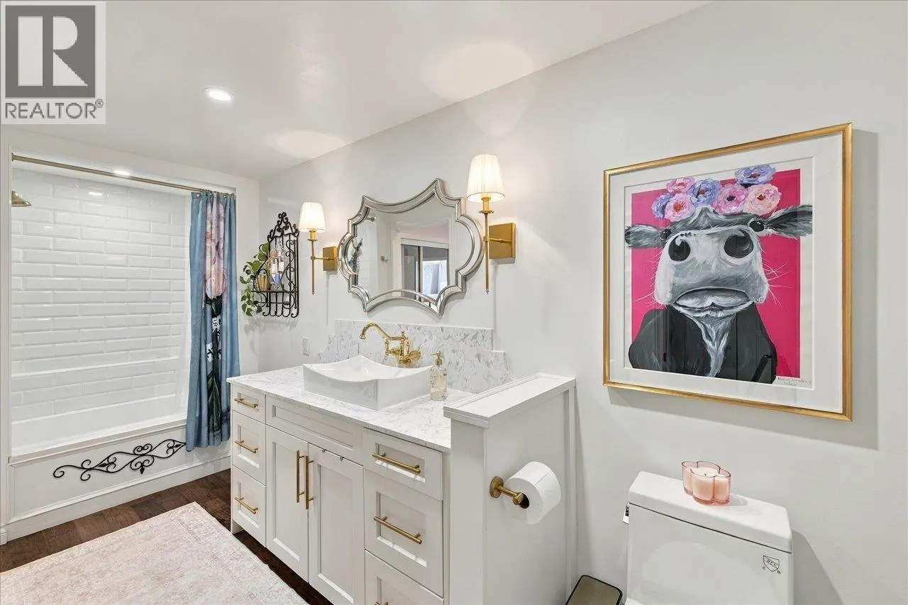 405 1502 ISLAND PARK WALK