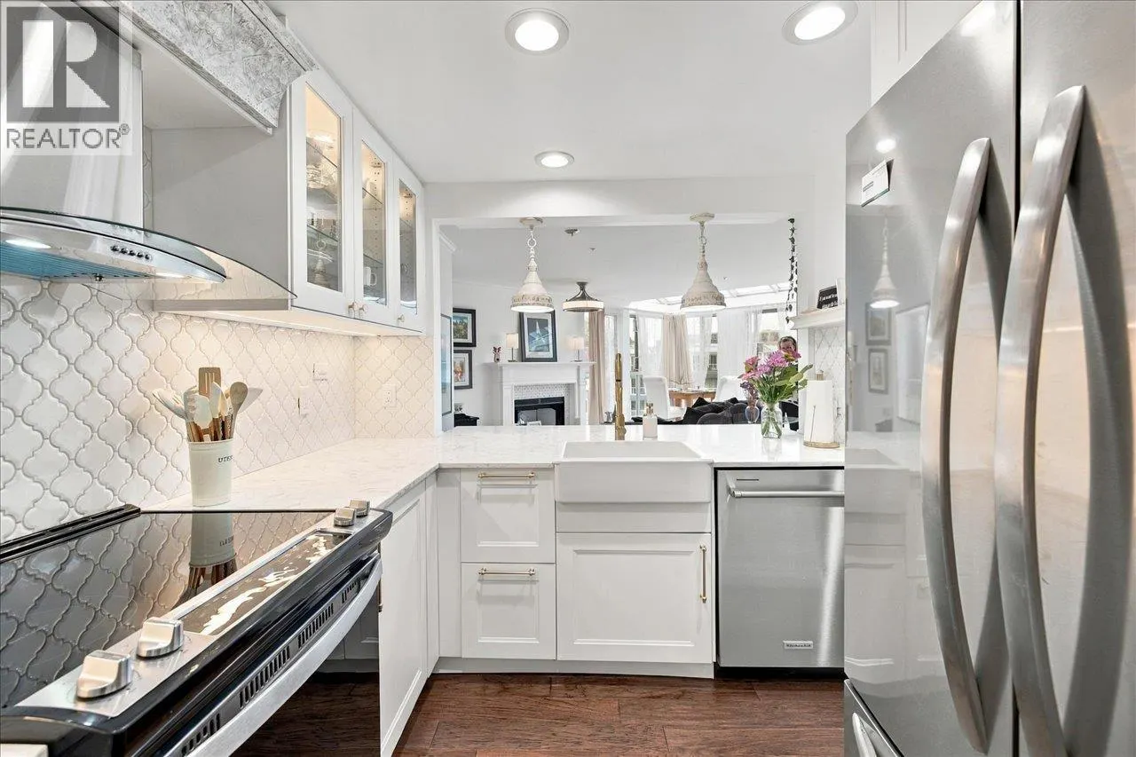 405 1502 ISLAND PARK WALK