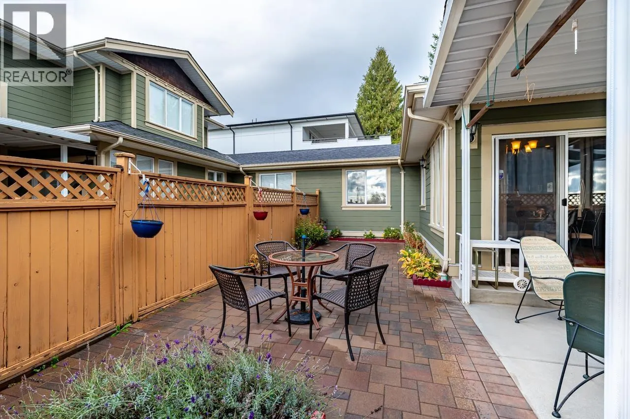 206 BOILEAU STREET
