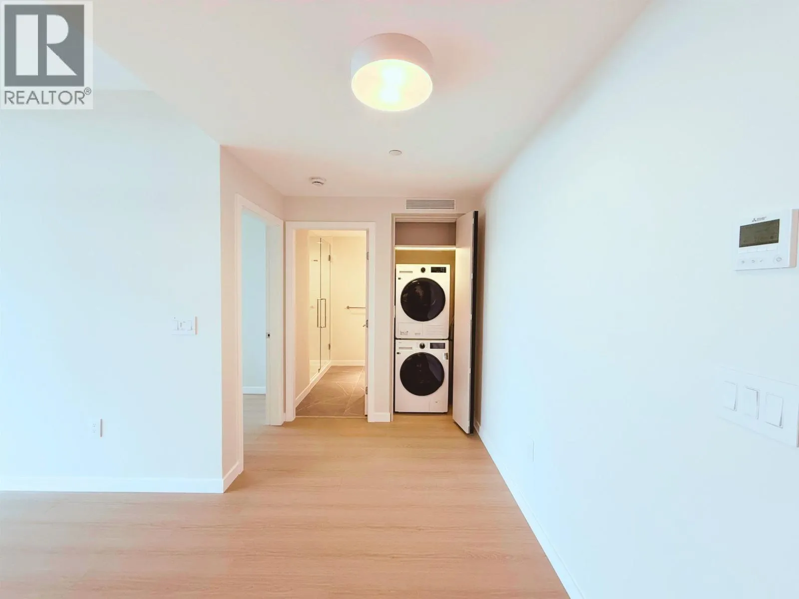 28** 612 ELMWOOD STREET