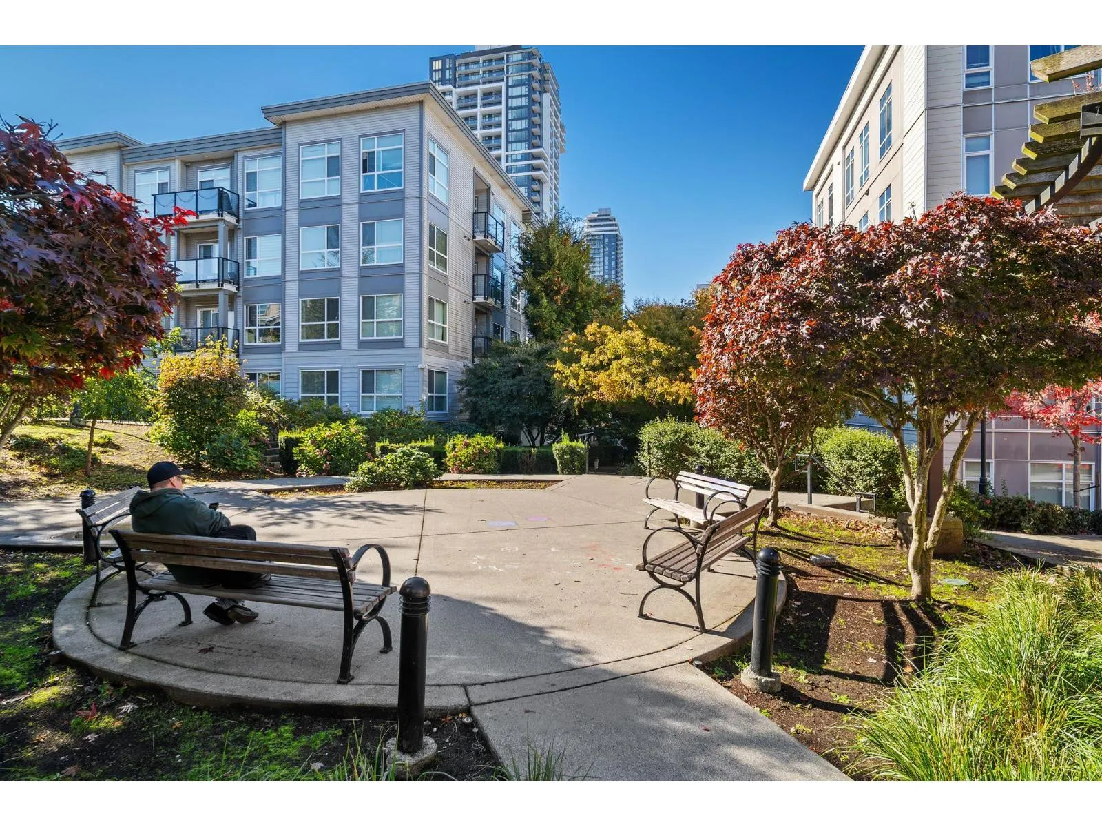 303 13768 108 AVENUE