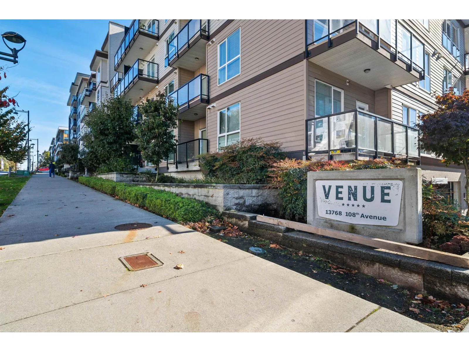 303 13768 108 AVENUE