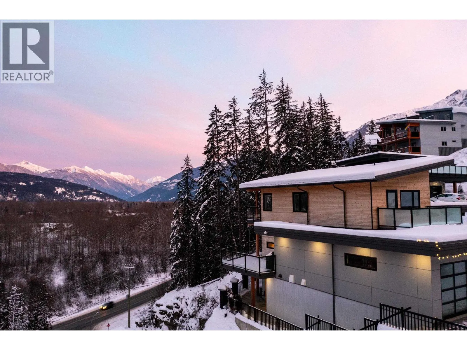 1303 EAGLE DRIVE