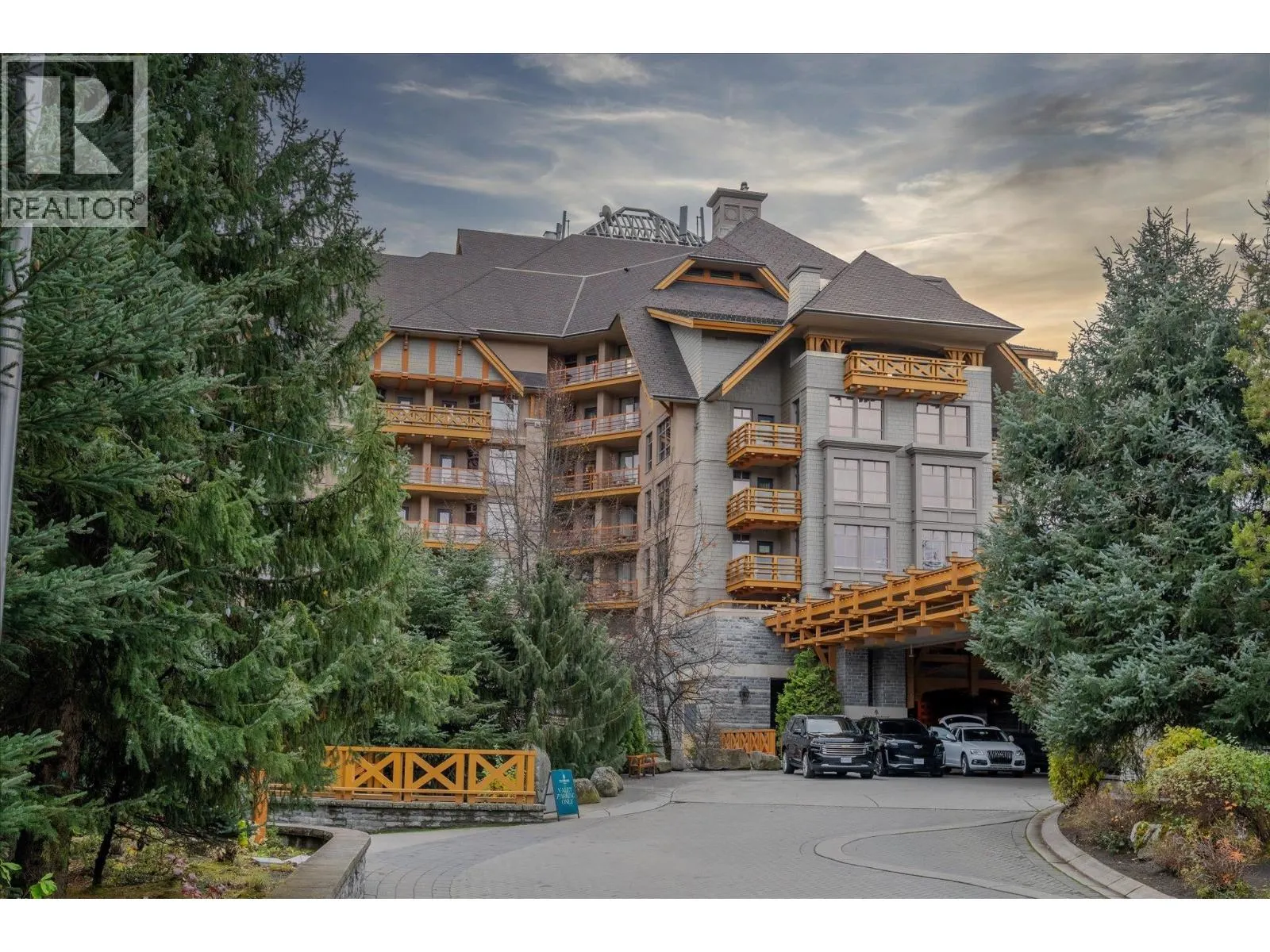 322 4591 BLACKCOMB WAY