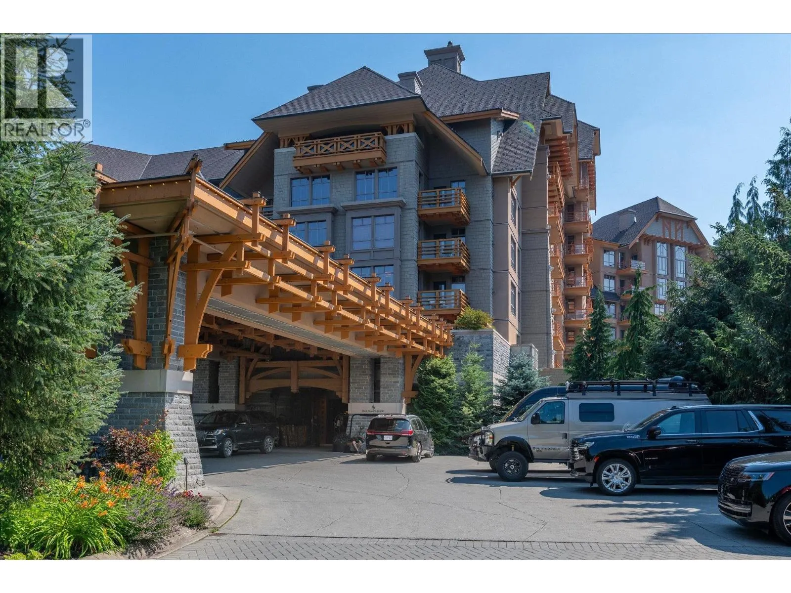 322 4591 BLACKCOMB WAY
