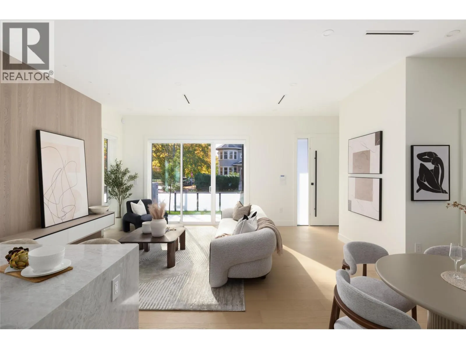 2009 W 48TH AVENUE