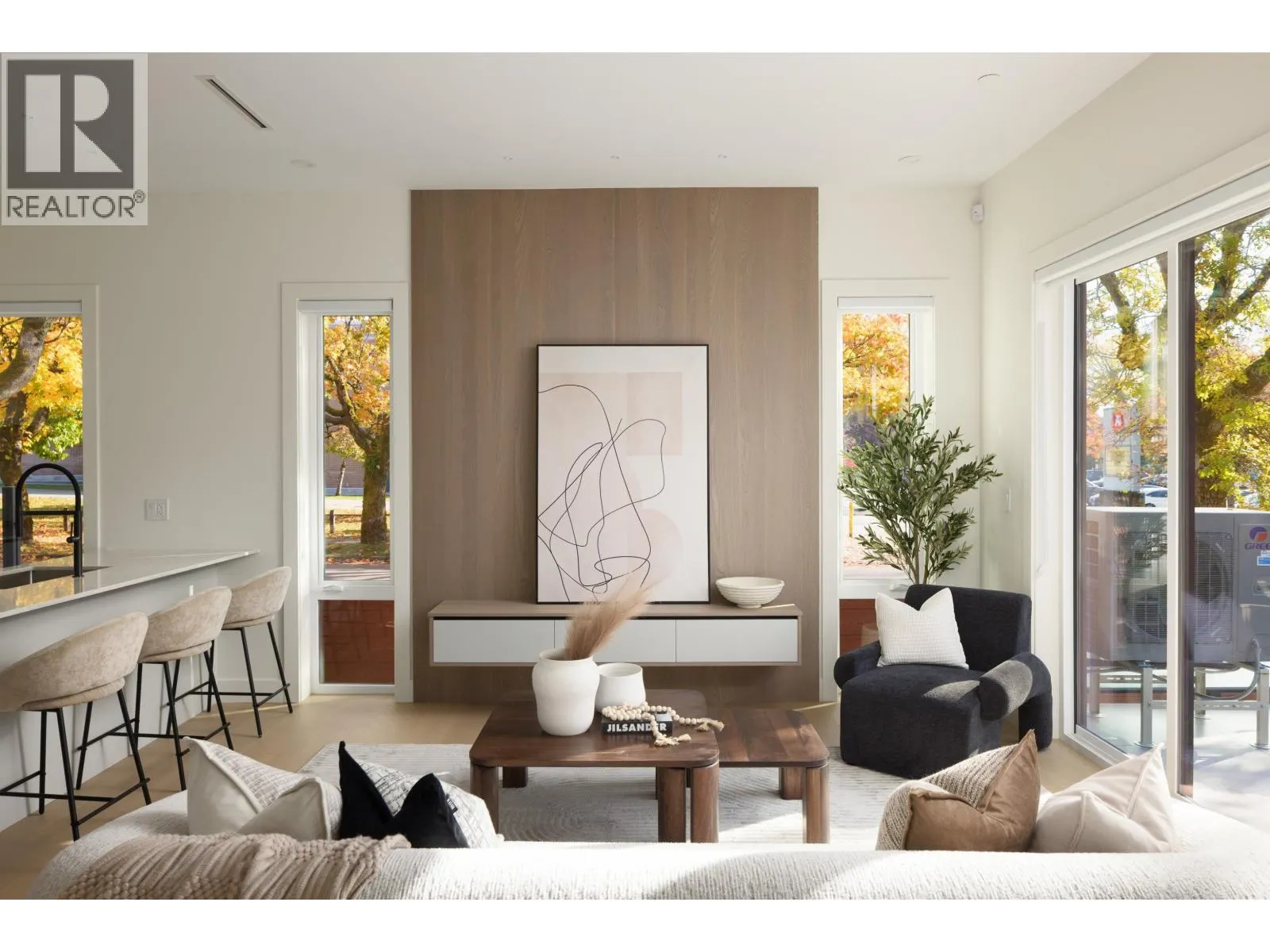 2009 W 48TH AVENUE