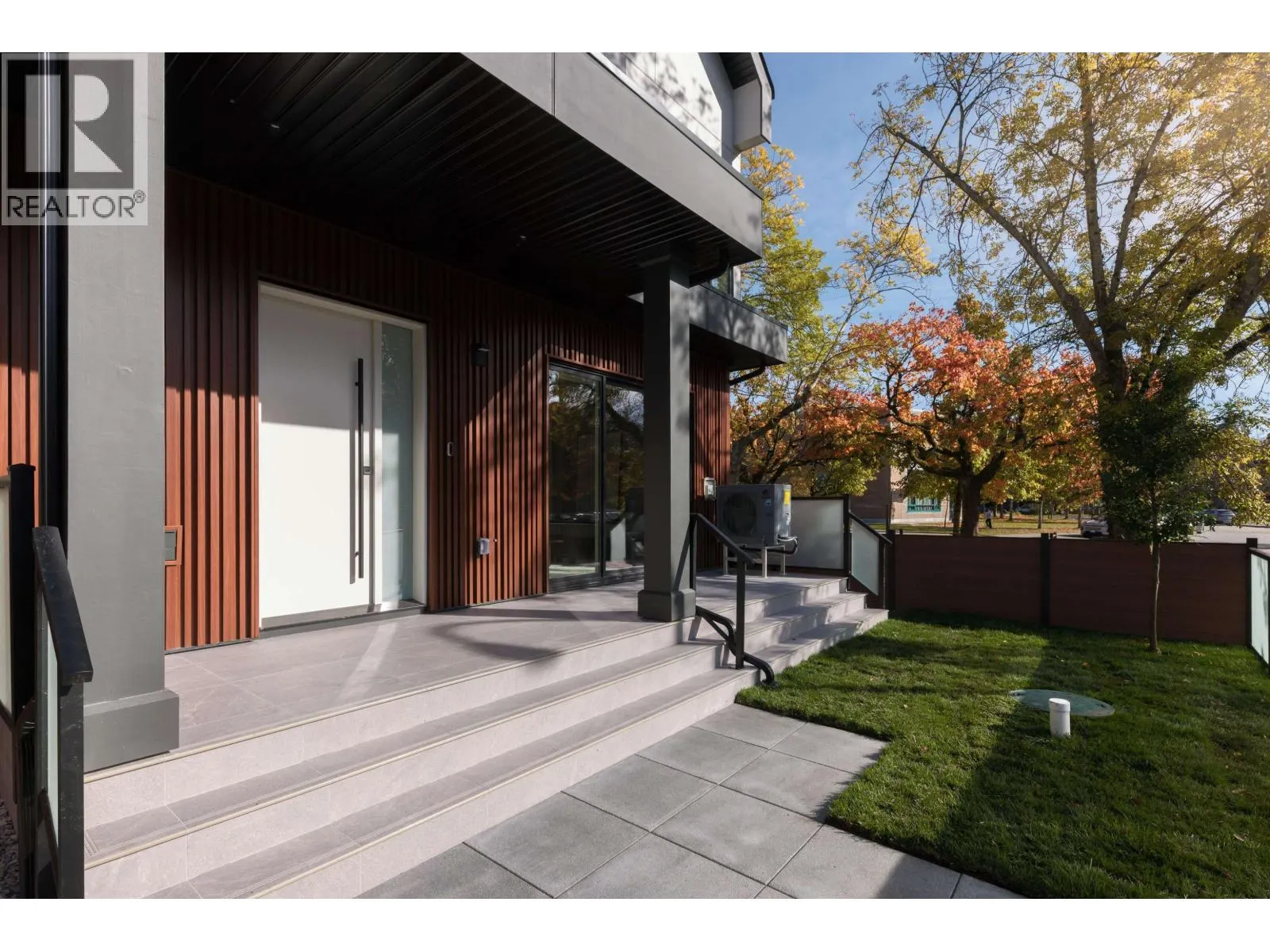 2009 W 48TH AVENUE