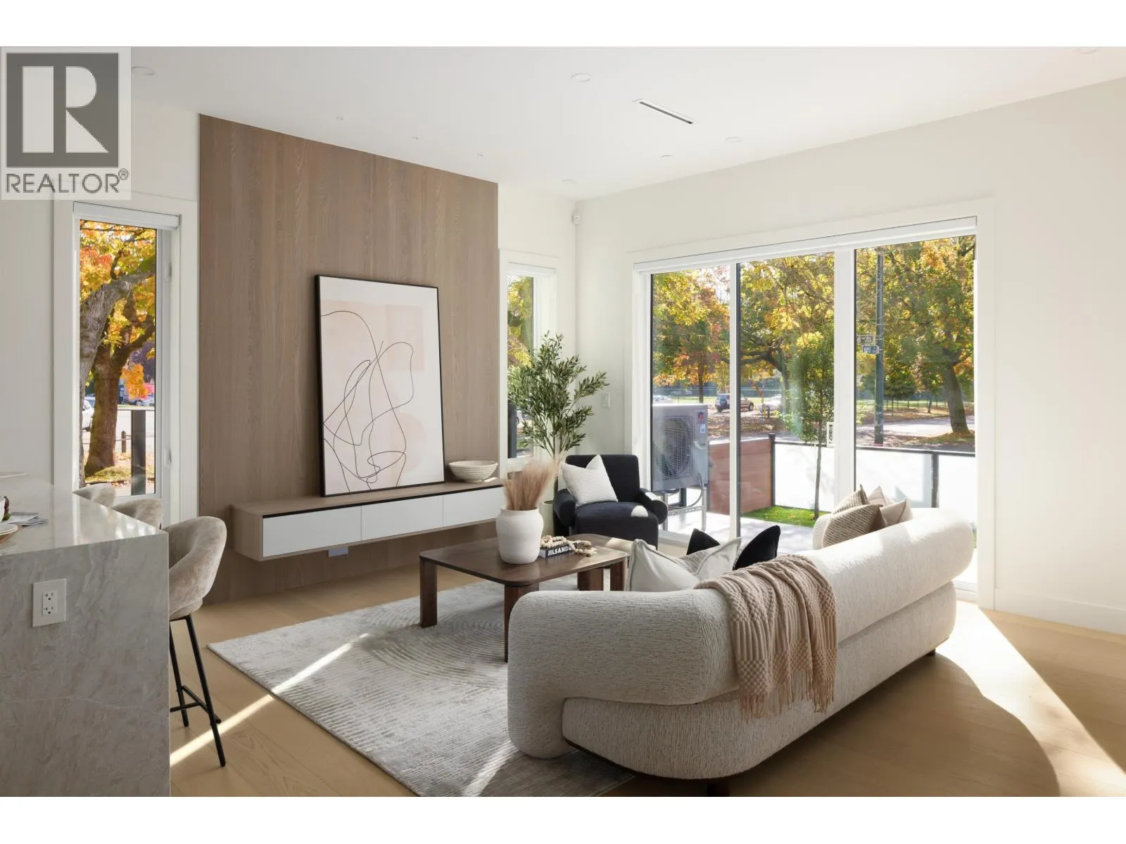 2009 W 48TH AVENUE