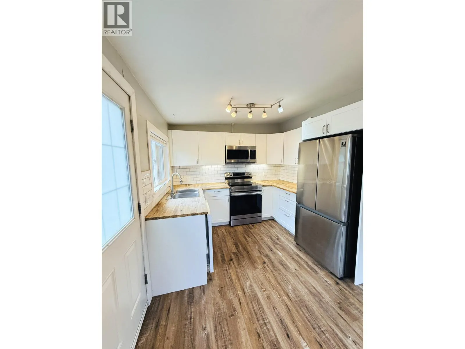 3737 HAZEL DRIVE