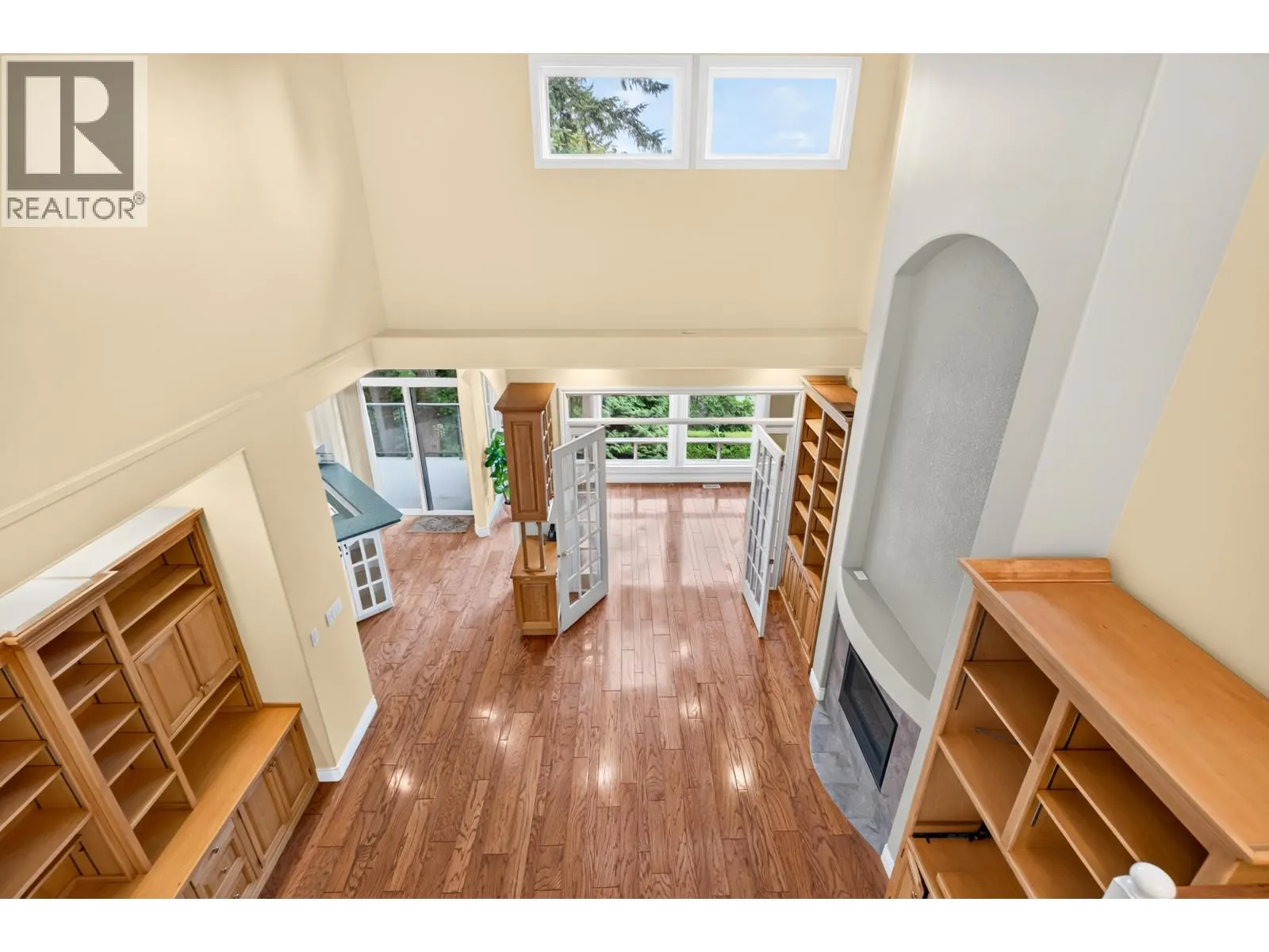 7 688 CITADEL DRIVE