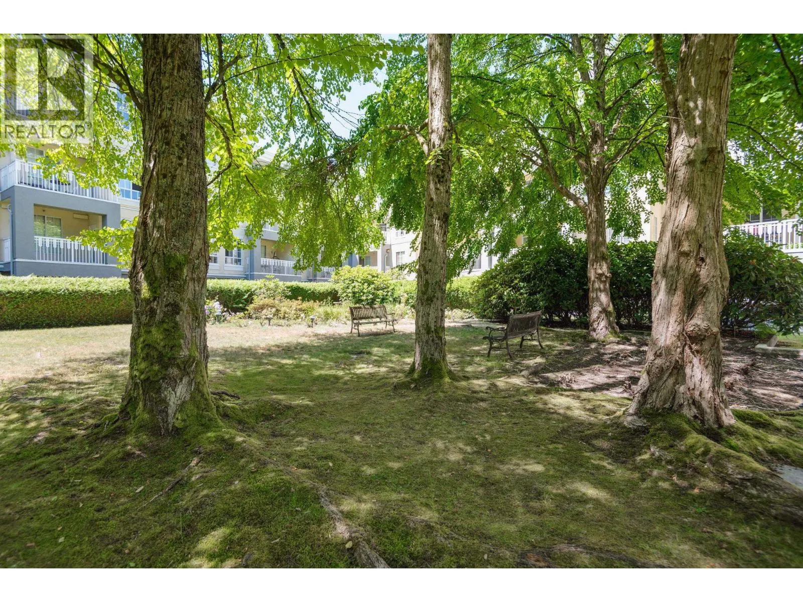 116 5835 HAMPTON PLACE