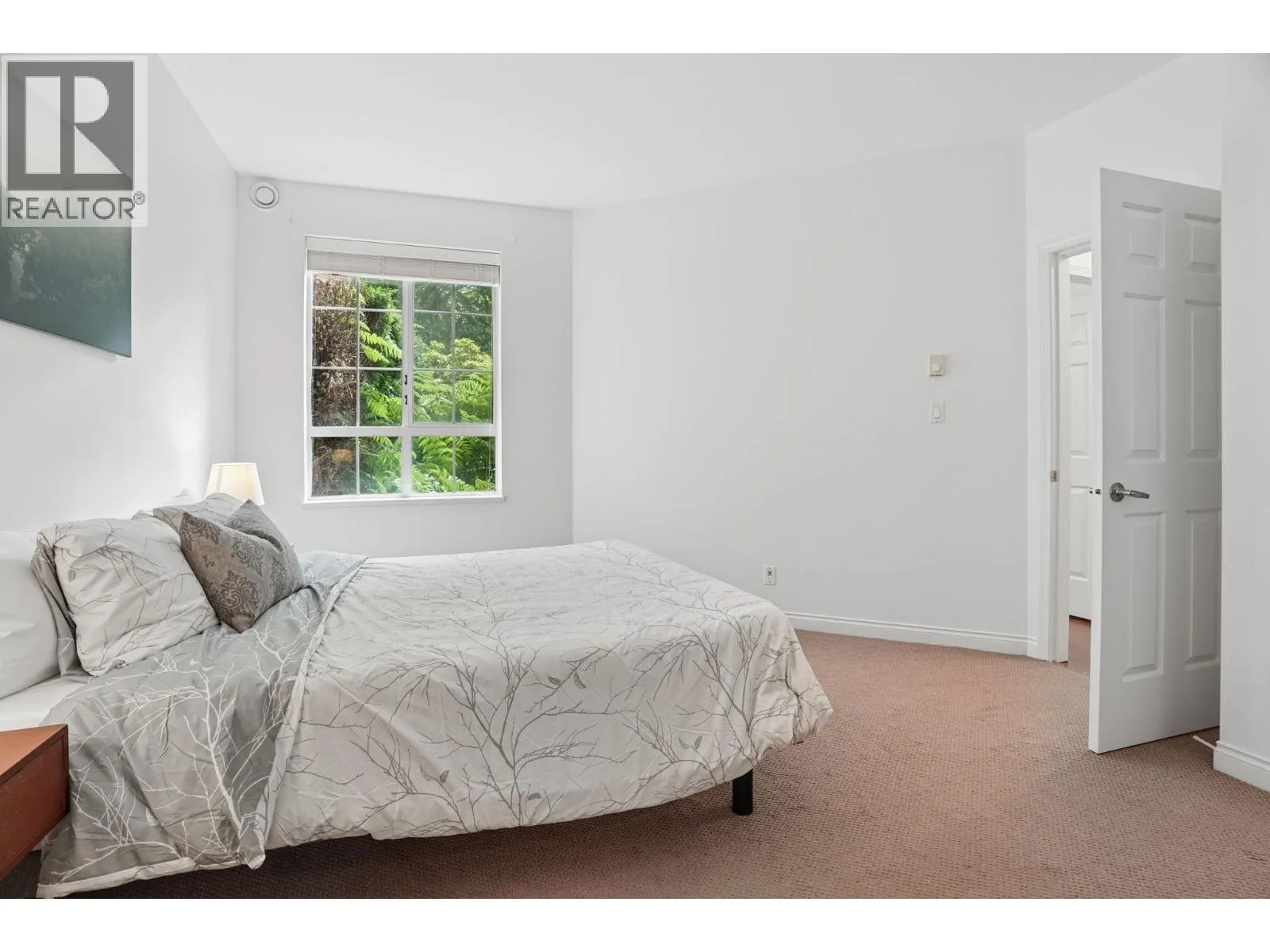 116 5835 HAMPTON PLACE