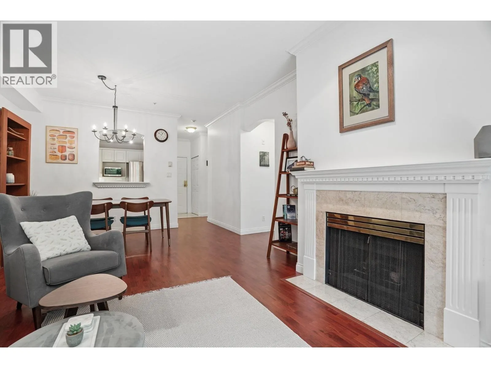 116 5835 HAMPTON PLACE