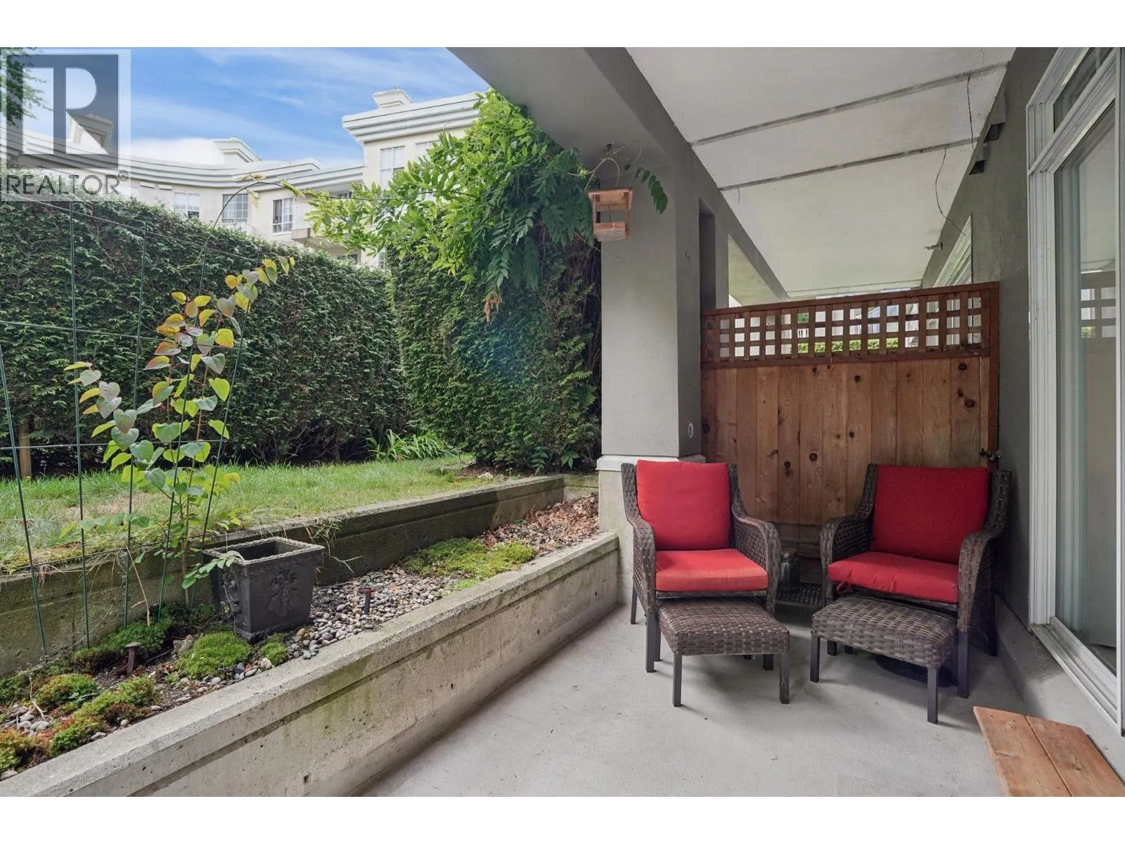116 5835 HAMPTON PLACE