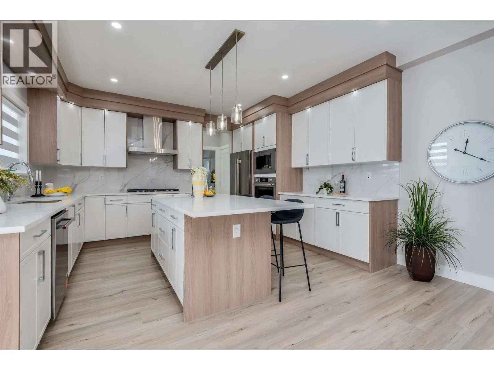 3558 MONSON CRESCENT