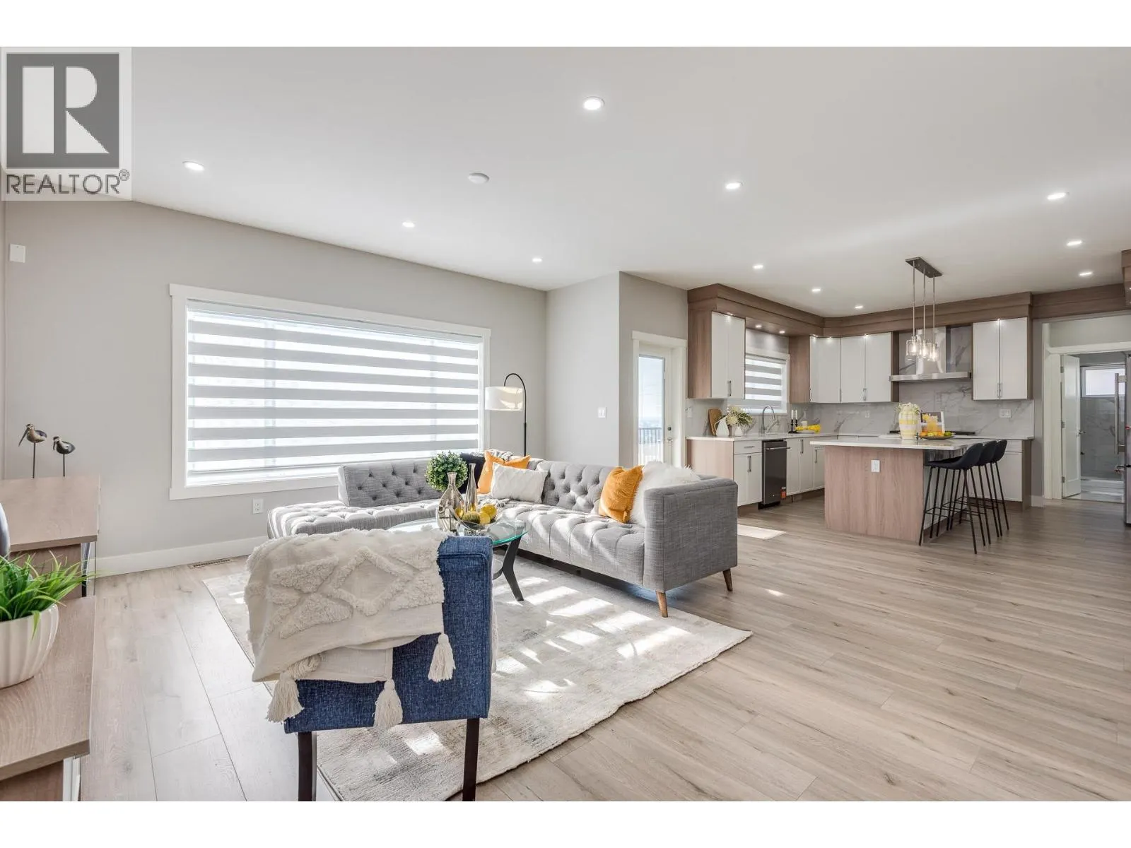 3558 MONSON CRESCENT
