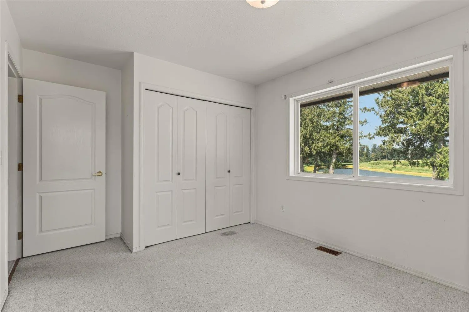 47083 BELL ROAD|Fairfield Island