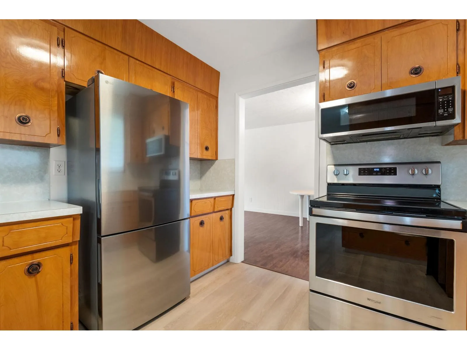 8783 BELLEVUE DRIVE|Chilliwack Proper West