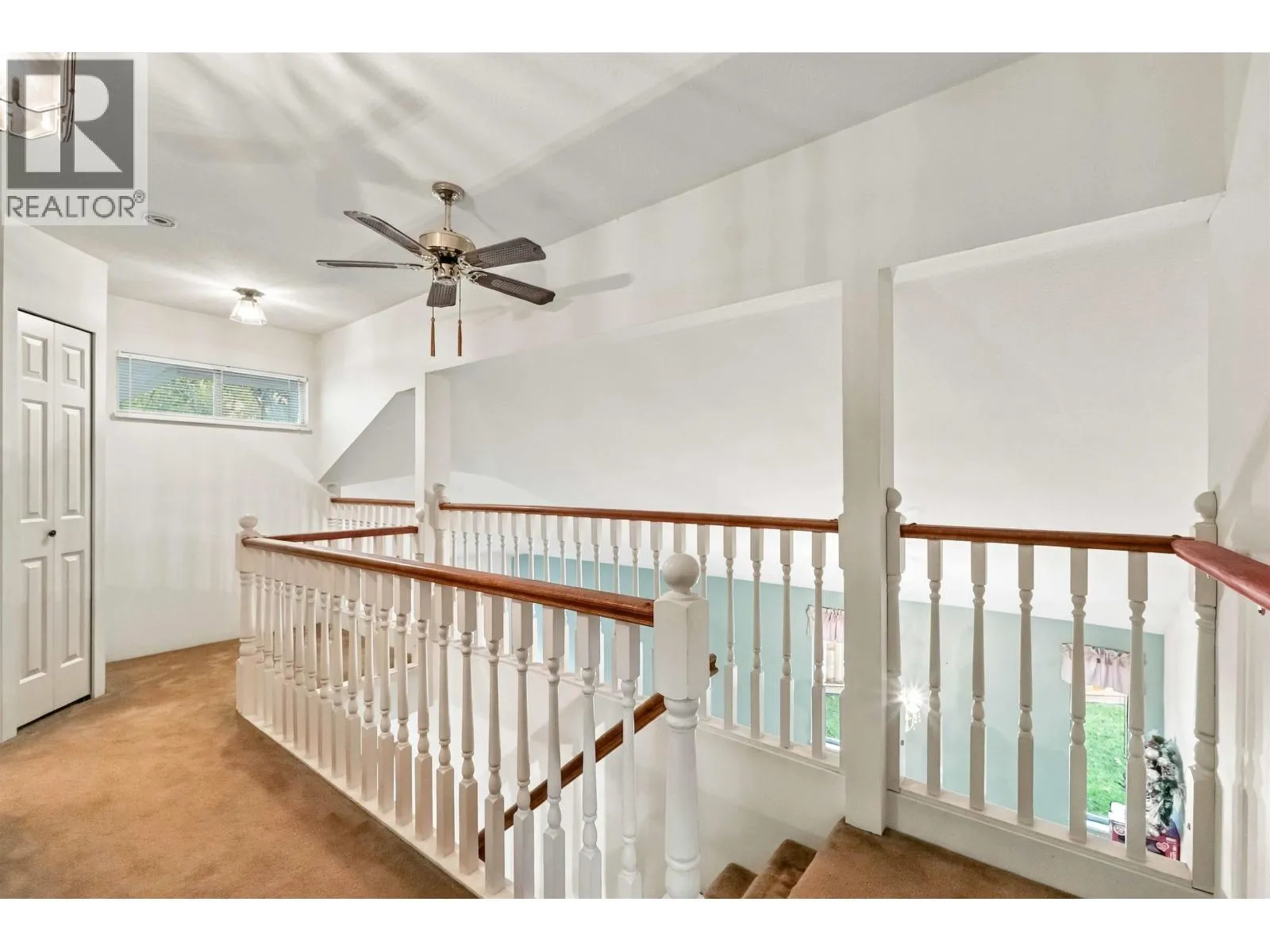 953 CAPTAIN COURT