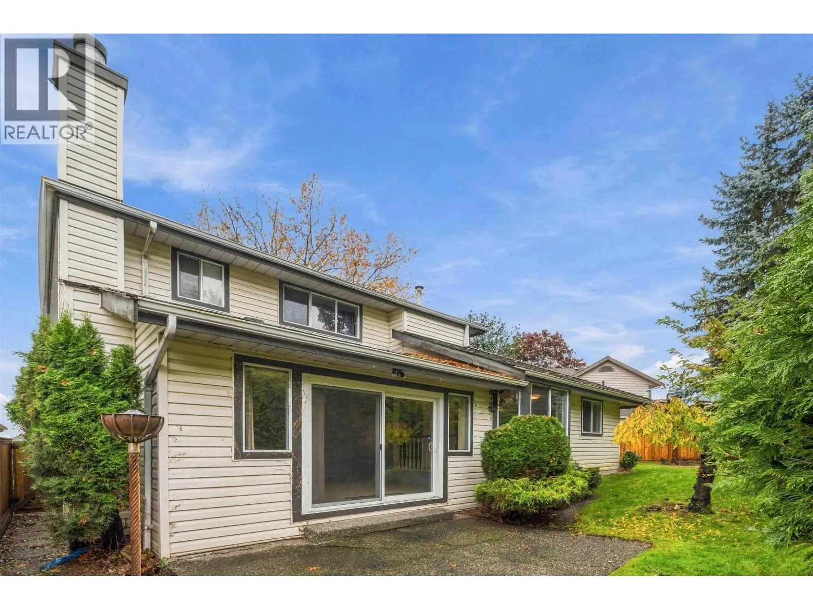 953 CAPTAIN COURT