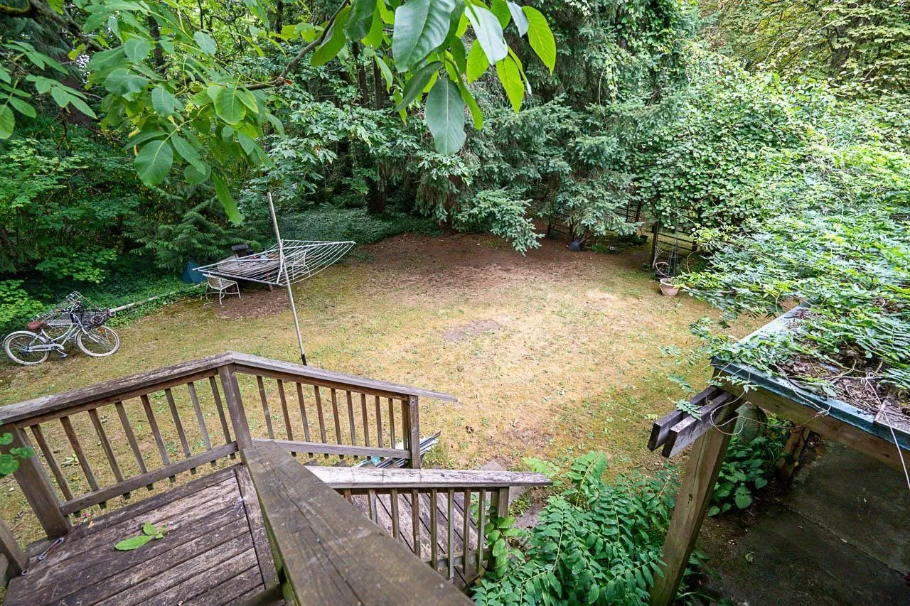 20088 FERNRIDGE CRESCENT