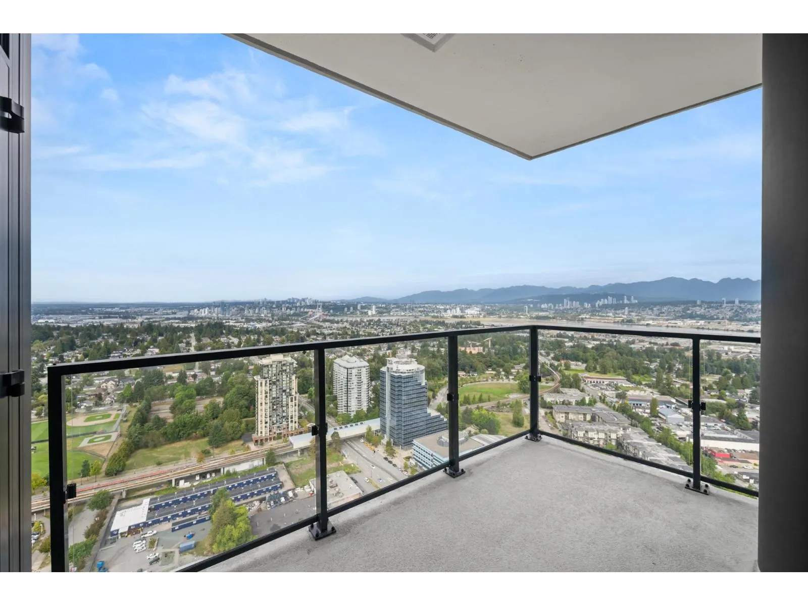 3808 10750 135A STREET